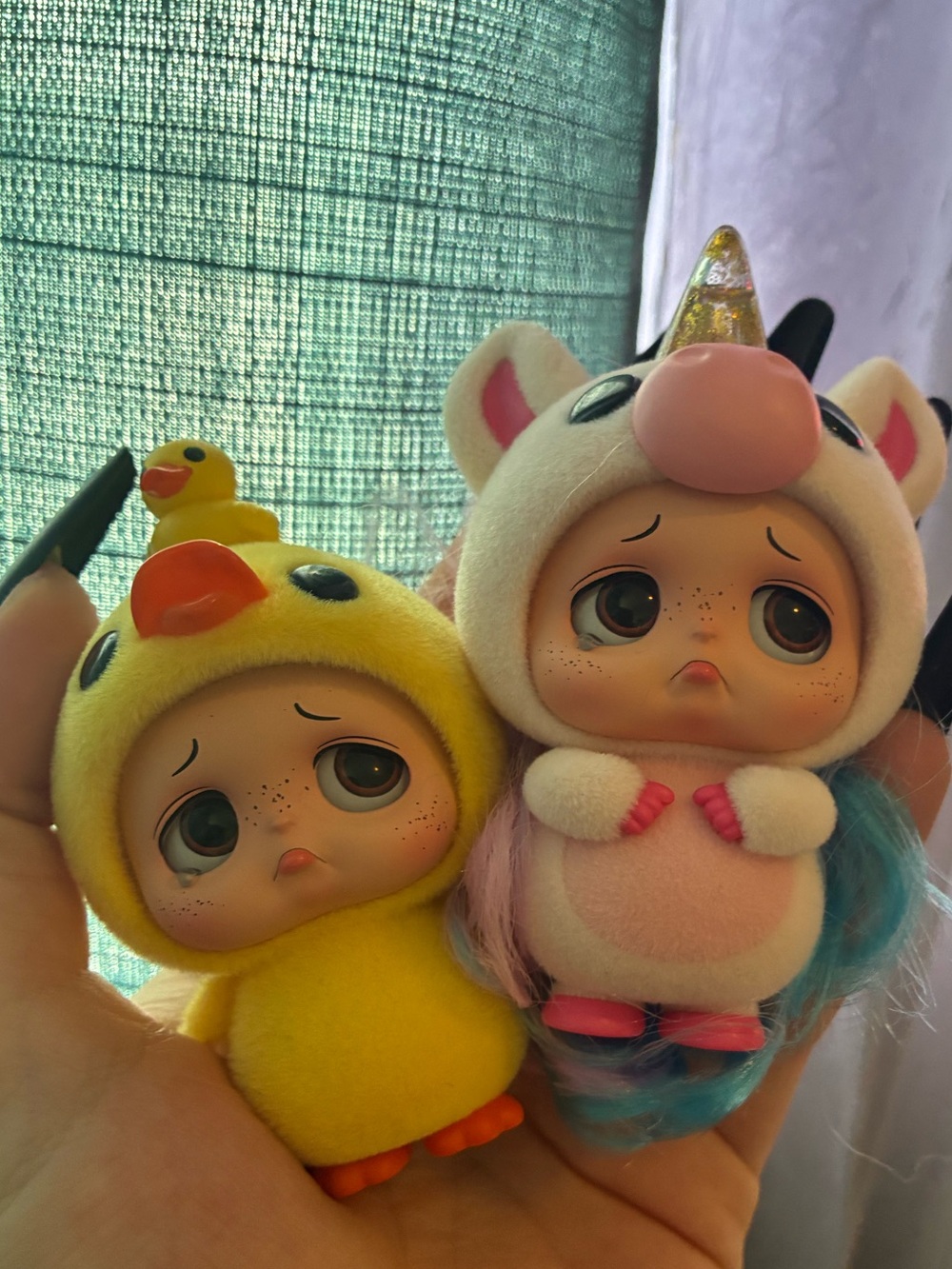2 sad baby’s